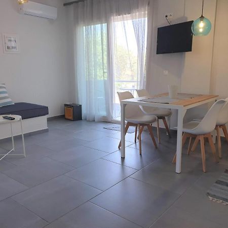 Neki'S Apartments Skala Kallirakhis Luaran gambar